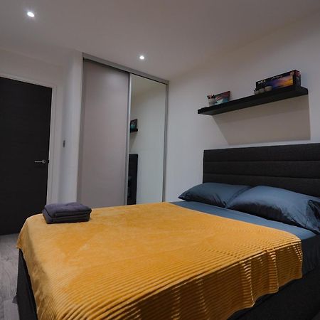 Smart Apartment Close To Watford Atria And Station Luaran gambar