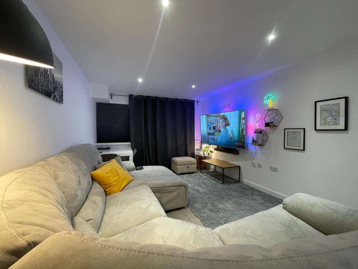 Smart Apartment Close To Watford Atria And Station Luaran gambar